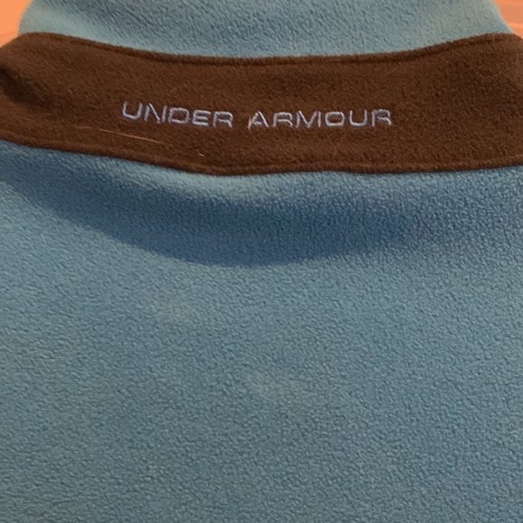 Under Amour 1/4 zip fleece - Picture 5 of 6